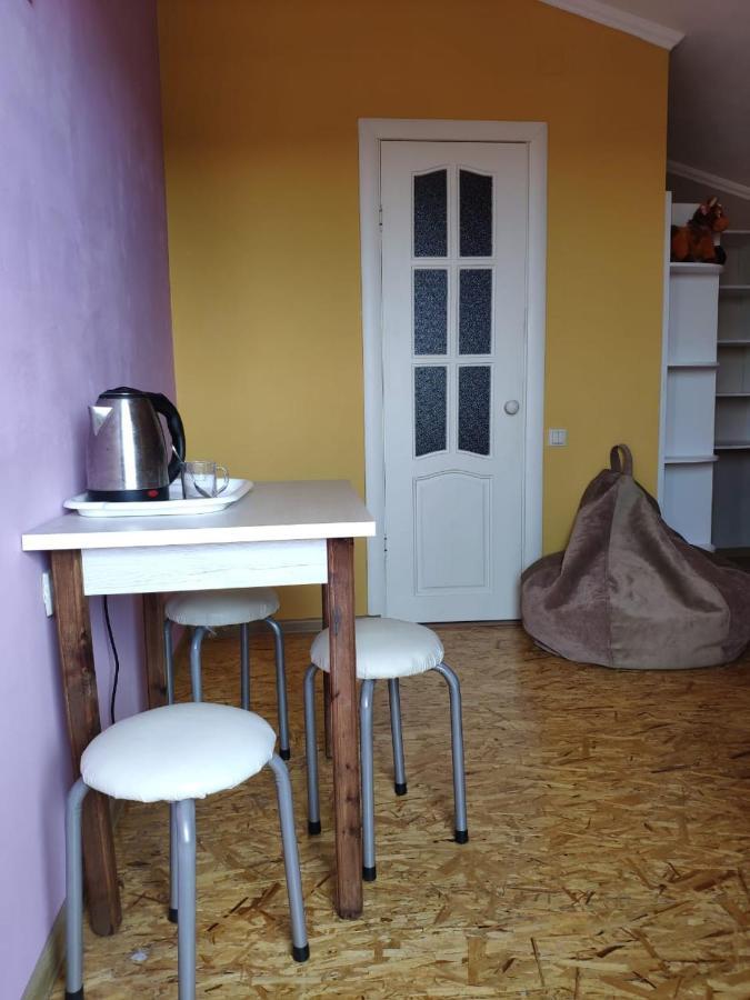 Guest House Anna Soechoemi Buitenkant foto